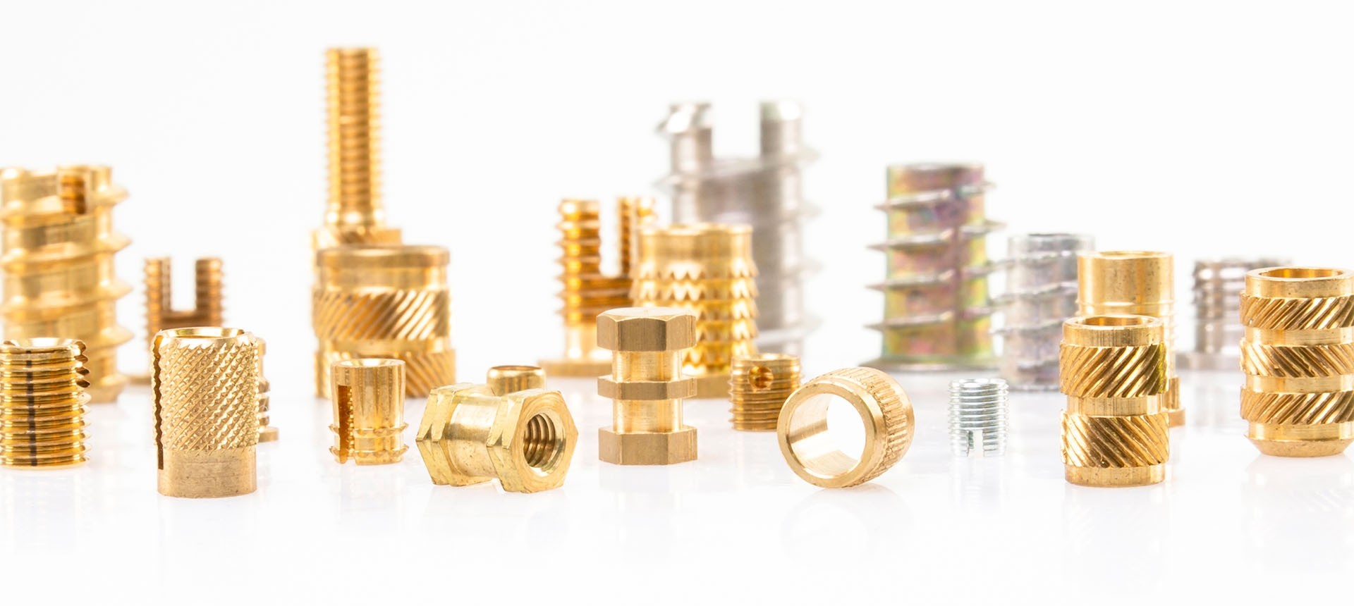 Crown Screw Fasteners for Plastics Inserts for Plastics